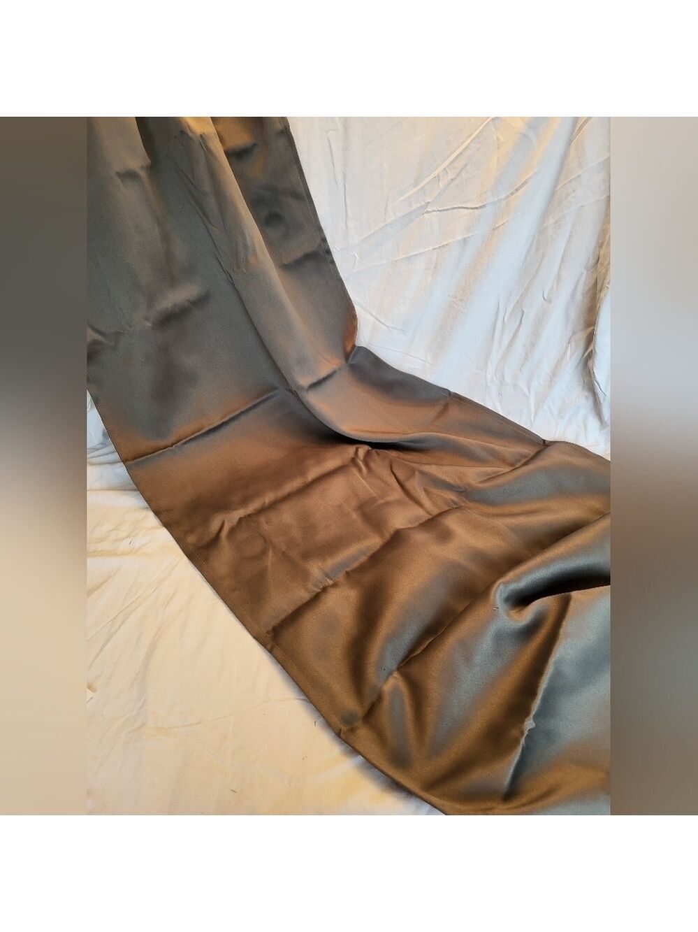 Sun Zero Barrow Energy Eff. Grommet Curtain Single Panel, 26" x 84", Gray